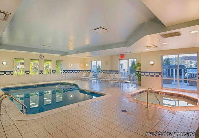 Fairfield Inn & Suites By Marriott Newark Liberty International Airport Exterior photo